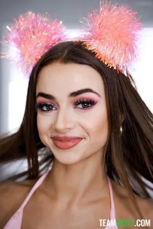 Nikki Nicole OnlyFans Leaked Free Thumbnail Picture - #3Vh2weGdSO