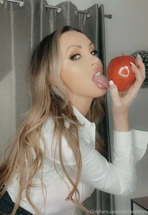 Nikkibenzfree OnlyFans Leaked Free Thumbnail Picture - #voYHUkbVnE