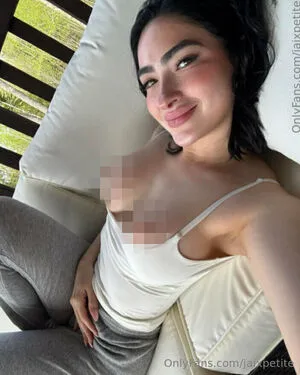 Nikkibirddd OnlyFans Leaked Free Thumbnail Picture - #jAp33oOMjA