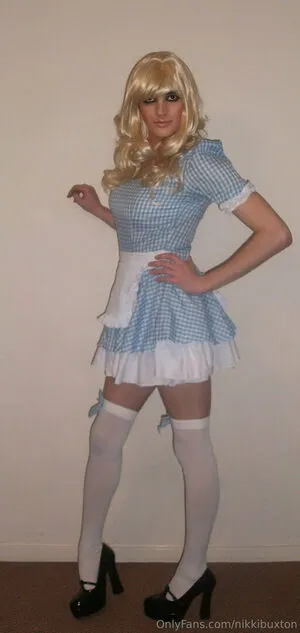 Nikkibuxton OnlyFans Leaked Free Thumbnail Picture - #pfxtsumodP