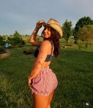 Nikkidoyon OnlyFans Leaked Free Thumbnail Picture - #4681G00Us6