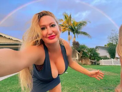 Nikkiebigtits OnlyFans Leaked Free Thumbnail Picture - #M87HLjGSNl