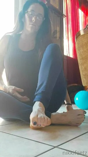 Nikkifeetz OnlyFans Leaked Free Thumbnail Picture - #ckOJT0o6GA