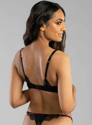Nikkirai OnlyFans Leaked Free Thumbnail Picture - #j3M3tCq3ka