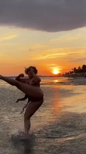 Nikkita Lyons OnlyFans Leaked Free Thumbnail Picture - #5GF6QvINt5