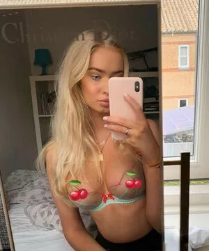 Nikoline Vibe OnlyFans Leaked Free Thumbnail Picture - #4UdoSrH8gF