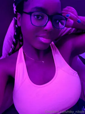Niky Nikole OnlyFans Leaked Free Thumbnail Picture - #LsbaTfg5PW