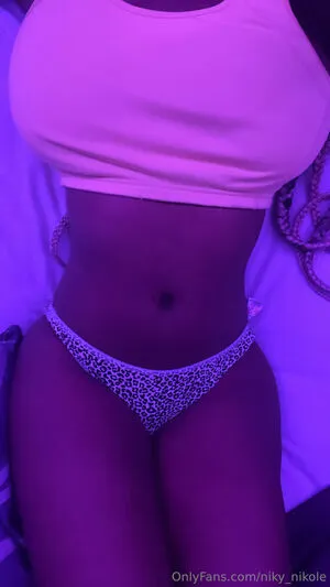 Niky Nikole OnlyFans Leaked Free Thumbnail Picture - #piMrsce6Oi