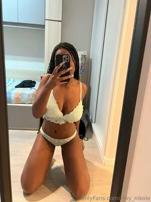 Niky Nikole OnlyFans Leaked Free Thumbnail Picture - #tHOb7yC2M9