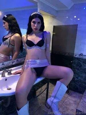 Nikycerini OnlyFans Leaked Free Thumbnail Picture - #AWJioWtIRV
