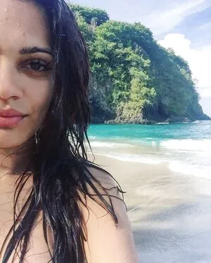 Nilam Farooq OnlyFans Leaked Free Thumbnail Picture - #GQAwIeqA4s