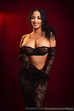 Niliaaa OnlyFans Leaked Free Thumbnail Picture - #yC1o8Nus6Z