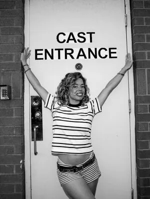 Nilufer Yanya OnlyFans Leaked Free Thumbnail Picture - #NALnqreDlw