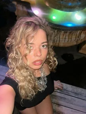 Nilufer Yanya OnlyFans Leaked Free Thumbnail Picture - #n37E68ZTKM