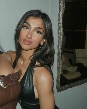 Nimmikavleen OnlyFans Leaked Free Thumbnail Picture - #RxDte3RWGQ