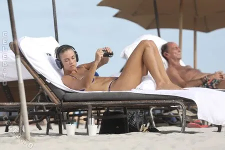 Nina Agdal OnlyFans Leaked Free Thumbnail Picture - #CGZYe8QUdI