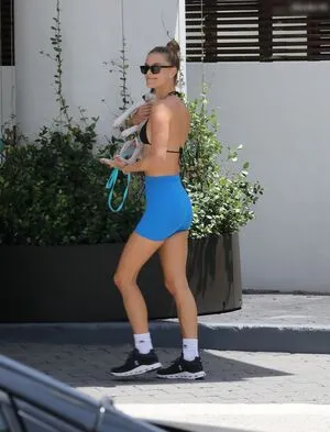 Nina Agdal OnlyFans Leaked Free Thumbnail Picture - #aSIZdatsAD