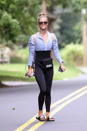 Nina Agdal OnlyFans Leaked Free Thumbnail Picture - #cykDNjuSB1