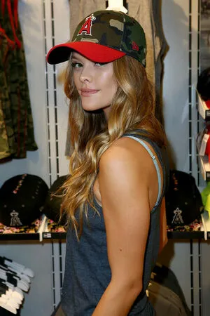 Nina Agdal OnlyFans Leaked Free Thumbnail Picture - #elJ1gqknjN