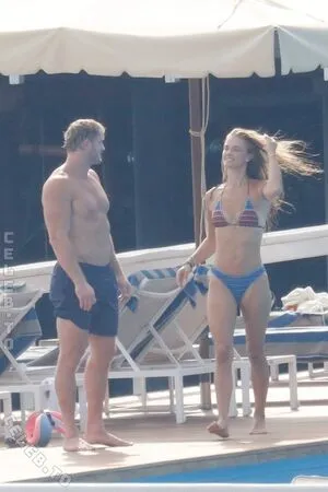 Nina Agdal OnlyFans Leaked Free Thumbnail Picture - #3kmHz5gx58