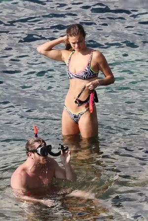 Nina Agdal OnlyFans Leaked Free Thumbnail Picture - #PXvH4mNgA3
