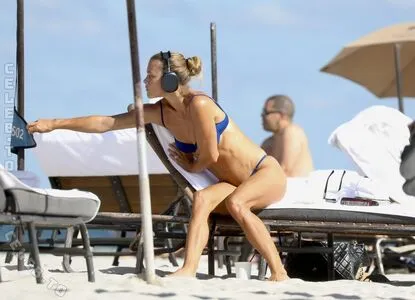 Nina Agdal OnlyFans Leaked Free Thumbnail Picture - #mRmhDtA6u5