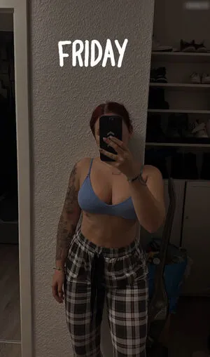 Nina Buettner Fit OnlyFans Leaked Free Thumbnail Picture - #cAged237tQ