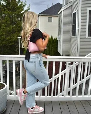 Nina Corcorann OnlyFans Leaked Free Thumbnail Picture - #Z7fIThfDC0