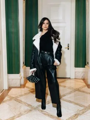 Nina Dobrev OnlyFans Leaked Free Thumbnail Picture - #BseOymsbBI