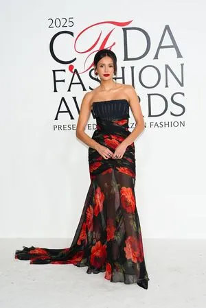 Nina Dobrev OnlyFans Leaked Free Thumbnail Picture - #C8SKcng4QX