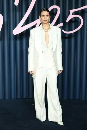 Nina Dobrev OnlyFans Leaked Free Thumbnail Picture - #J0bOuXyHNM