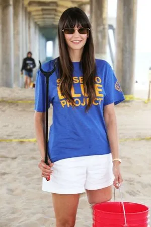 Nina Dobrev OnlyFans Leaked Free Thumbnail Picture - #LCioIUAgDu