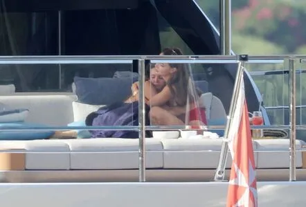 Nina Dobrev OnlyFans Leaked Free Thumbnail Picture - #LqKkfwbgw9