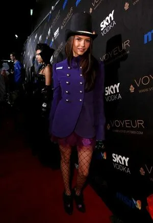 Nina Dobrev OnlyFans Leaked Free Thumbnail Picture - #UKer8J0JSa