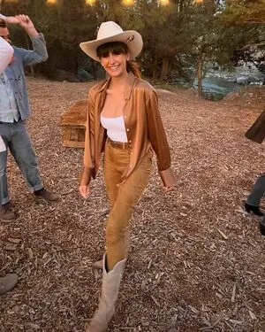 Nina Dobrev OnlyFans Leaked Free Thumbnail Picture - #aGHYC5T01G