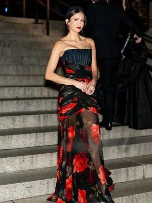 Nina Dobrev OnlyFans Leaked Free Thumbnail Picture - #aTdhwYNOgg