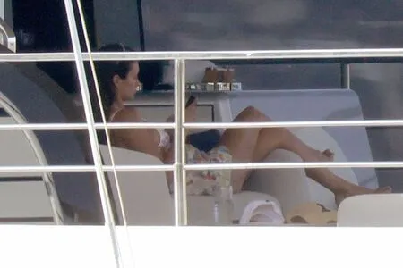 Nina Dobrev OnlyFans Leaked Free Thumbnail Picture - #c0W5hjOGu4