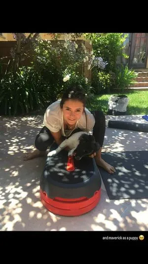 Nina Dobrev OnlyFans Leaked Free Thumbnail Picture - #ekk9S84HU5