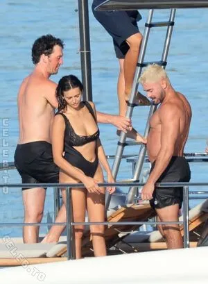 Nina Dobrev OnlyFans Leaked Free Thumbnail Picture - #ibB3fiwoWV