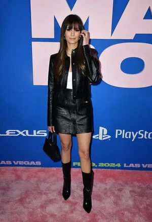 Nina Dobrev OnlyFans Leaked Free Thumbnail Picture - #ipnsIv8eNc