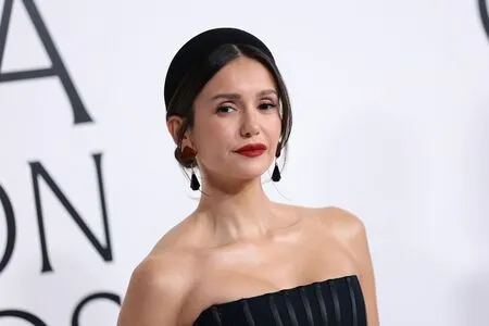 Nina Dobrev OnlyFans Leaked Free Thumbnail Picture - #jVa8SDPs9v