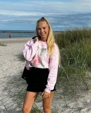 Nina Jrgens OnlyFans Leaked Free Thumbnail Picture - #MrJCDiaTfe