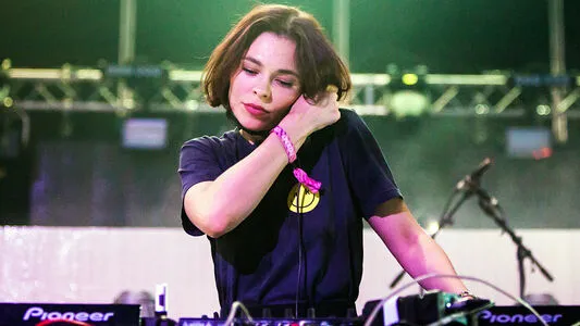 Nina Kraviz OnlyFans Leaked Free Thumbnail Picture - #aiplbrfeeY