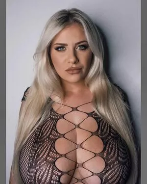 Nina Phoenix OnlyFans Leaked Free Thumbnail Picture - #4etUnaIieZ