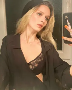 Nina Romane OnlyFans Leaked Free Thumbnail Picture - #WJHbsgmhos