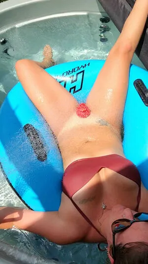 Nina Rynd OnlyFans Leaked Free Thumbnail Picture - #NsplaRttd6