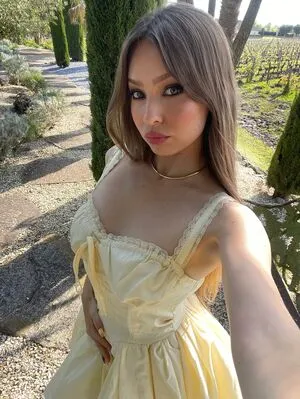 Nina Rz OnlyFans Leaked Free Thumbnail Picture - #0oVEnROO92