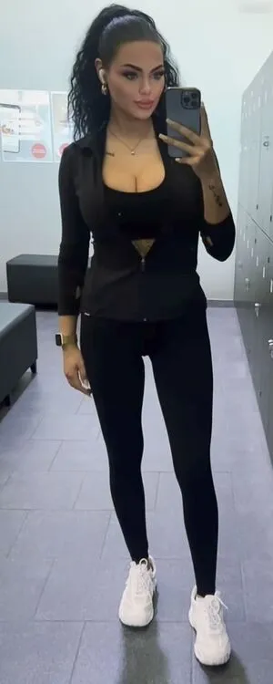 Nina Siegert OnlyFans Leaked Free Thumbnail Picture - #OSPwKS3ug1