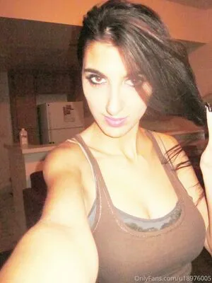 Ninakhalifa OnlyFans Leaked Free Thumbnail Picture - #aoh4iUr7t1