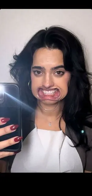 Ninamariedaniele OnlyFans Leaked Free Thumbnail Picture - #QN9ndqSx04